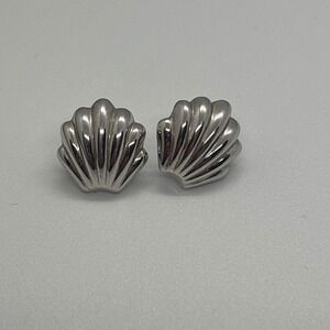 Monet Vintage Silver Tone Seashell Stud Earrings Nautical Scallop Shell Coastal